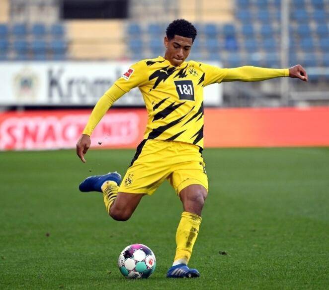 官方：莱斯特城英超冠军主力成员富克斯执教英乙纽波特