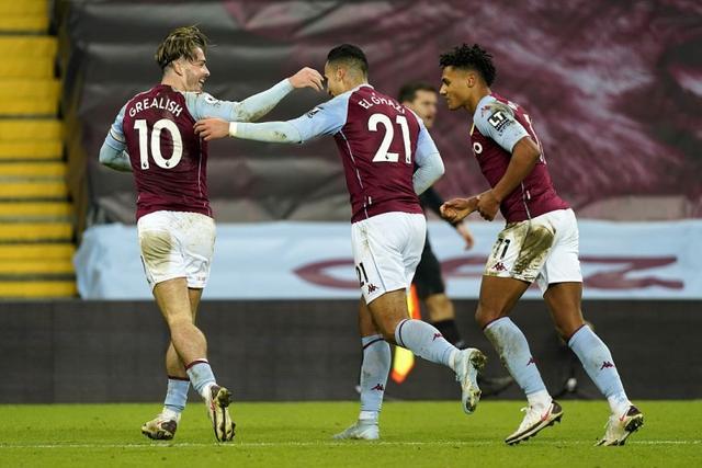 德天空：曼联已向莱比锡明确表示，他们仍在对谢什科的竞争中