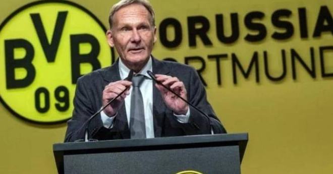 弃用世界第三，王励勤出狠招！国乒大洗牌奥运赌注，21岁新星重用